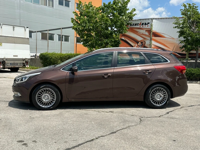 Kia Ceed Автоматик/1.6d 128 к.с., снимка 2 - Автомобили и джипове - 50736871