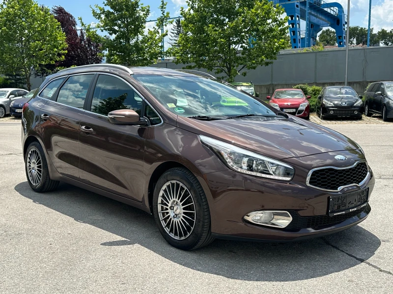 Kia Ceed Автоматик/1.6d 128 к.с., снимка 6 - Автомобили и джипове - 50736871