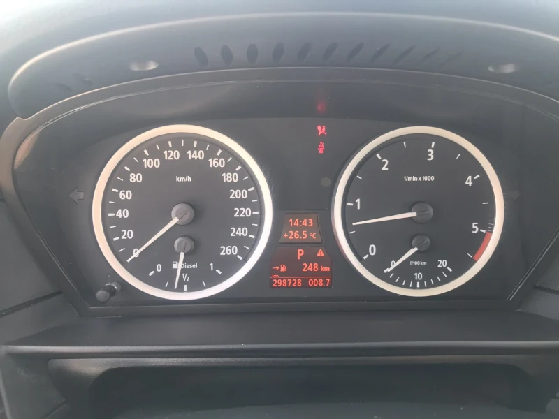 BMW 535 E60, снимка 14 - Автомобили и джипове - 52428824
