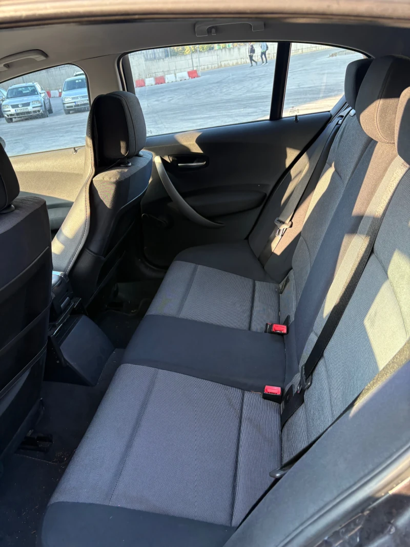 BMW 116, снимка 7 - Автомобили и джипове - 52543894