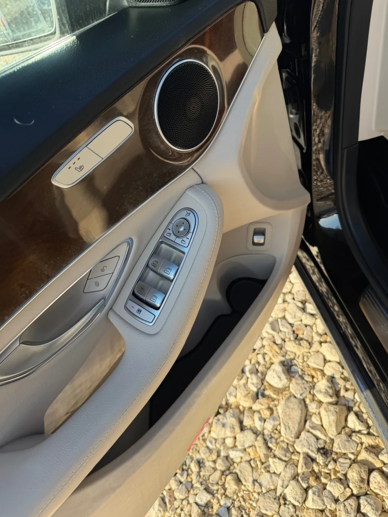 Mercedes-Benz C 250, снимка 8 - Автомобили и джипове - 52522919