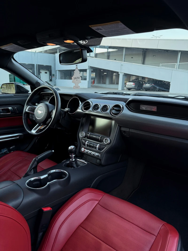 Ford Mustang Mustang GT Premium + Performance Package, снимка 7 - Автомобили и джипове - 52598142