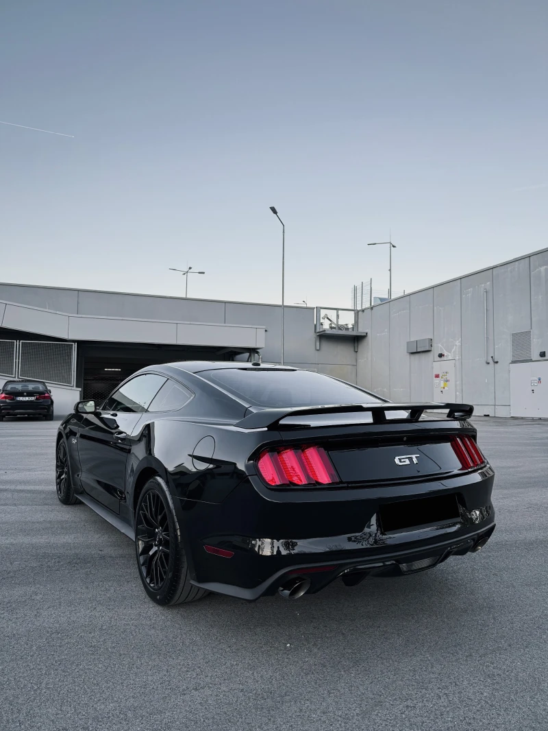 Ford Mustang Mustang GT Premium + Performance Package, снимка 5 - Автомобили и джипове - 52598142