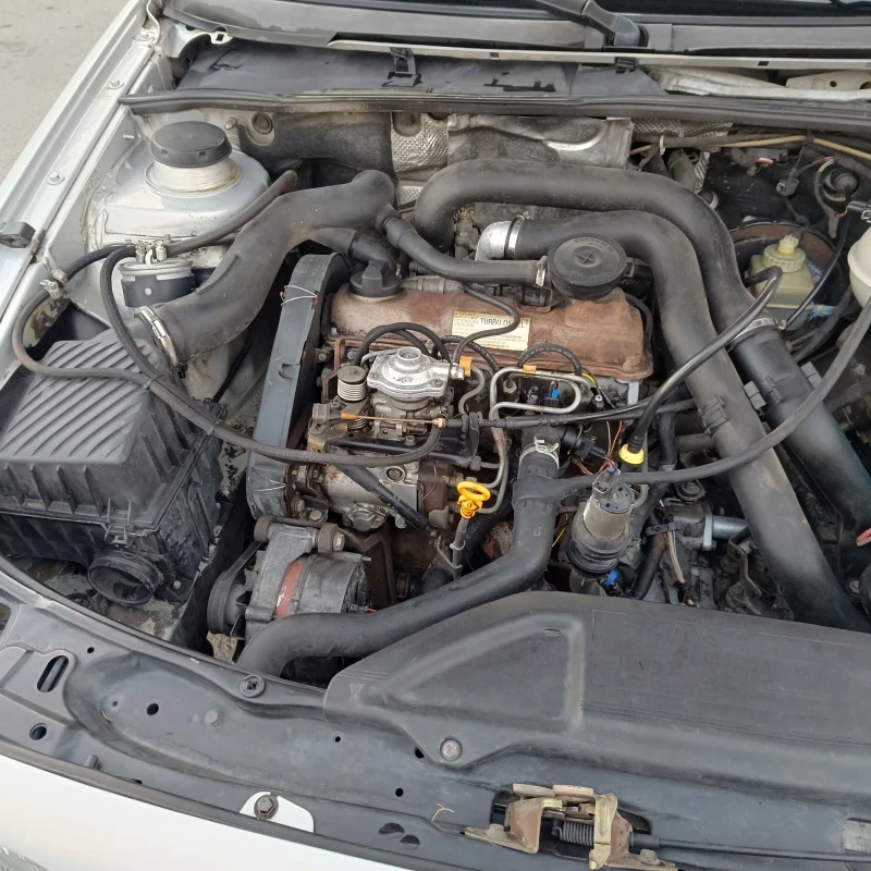 VW Passat B3, снимка 15 - Автомобили и джипове - 52753651