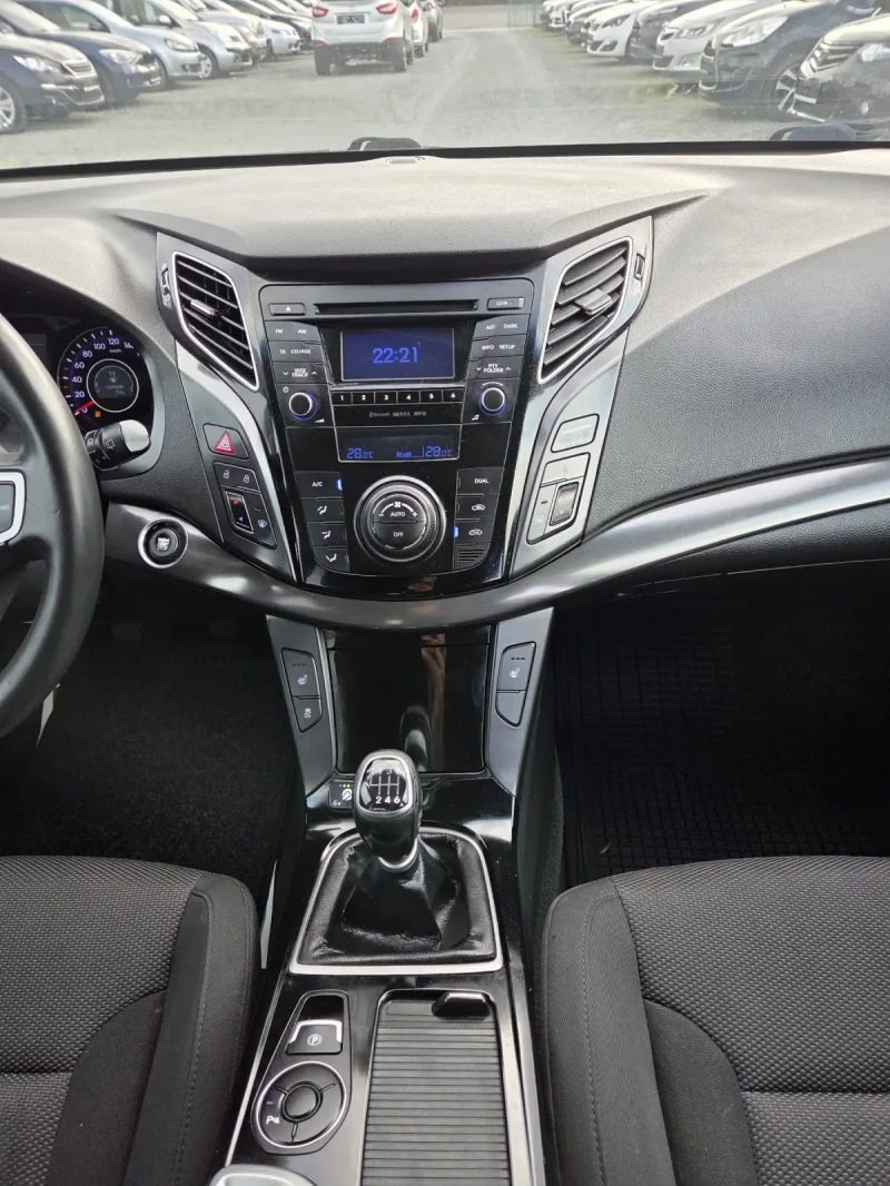 Hyundai I40 2.0i LPG, снимка 9 - Автомобили и джипове - 53021392