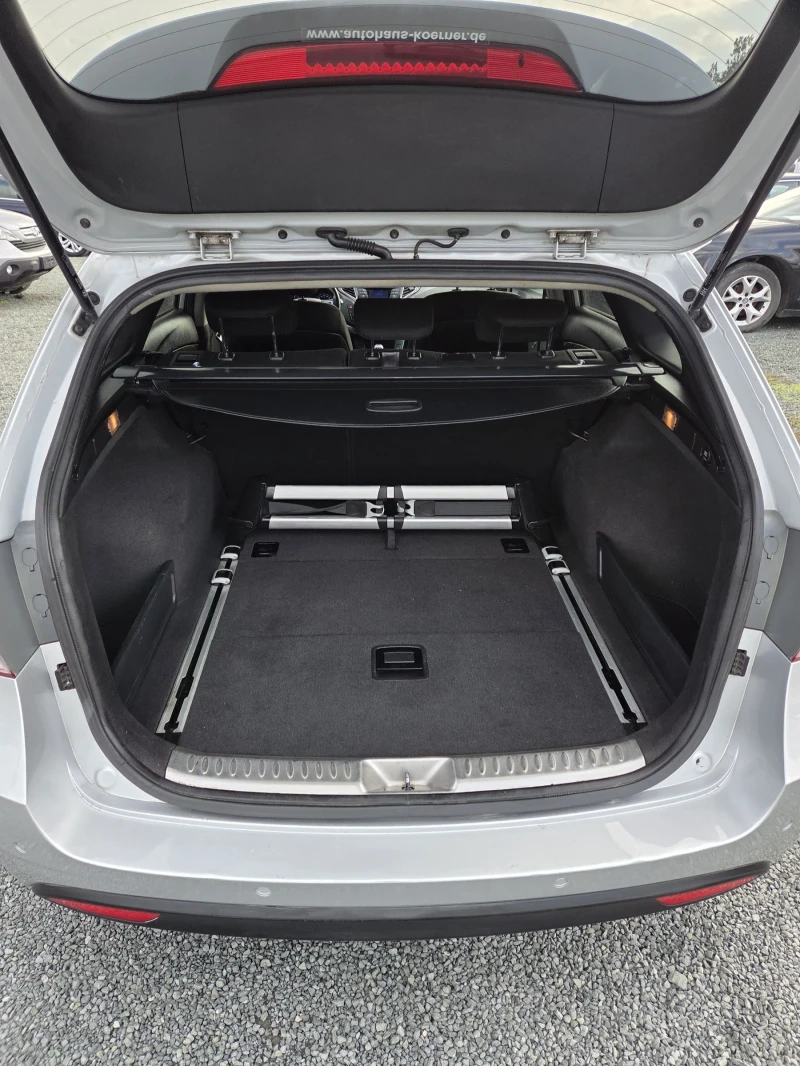 Hyundai I40 2.0i LPG, снимка 15 - Автомобили и джипове - 53021392