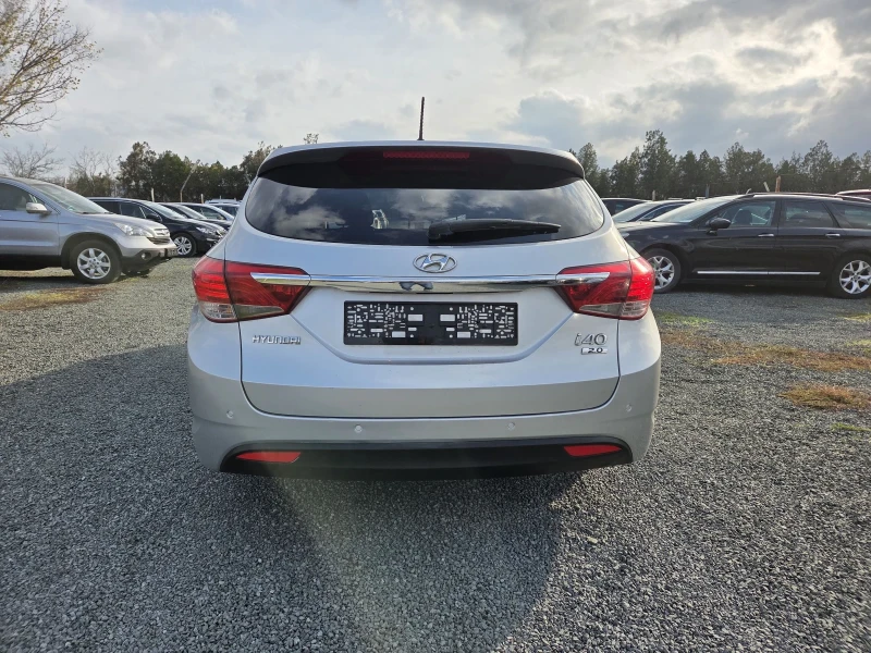 Hyundai I40 2.0i LPG, снимка 6 - Автомобили и джипове - 53021392