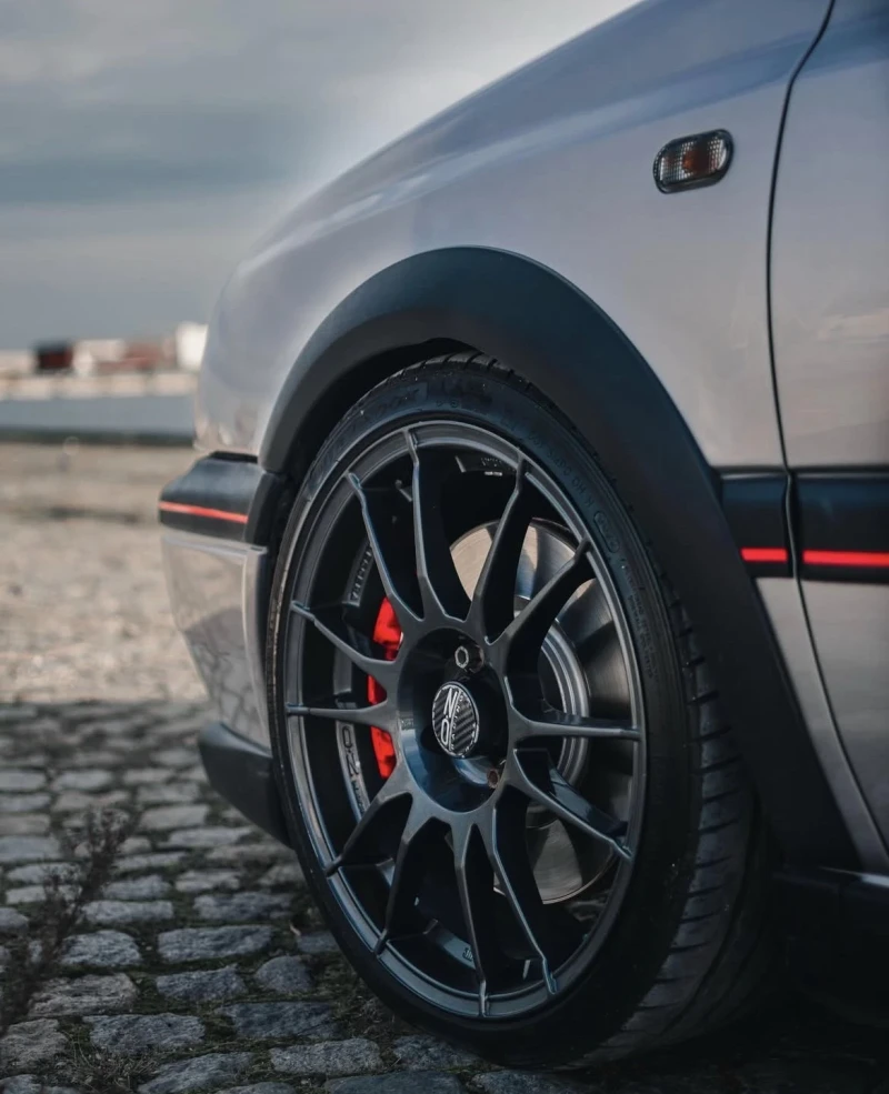 VW Golf, снимка 11 - Автомобили и джипове - 53414241