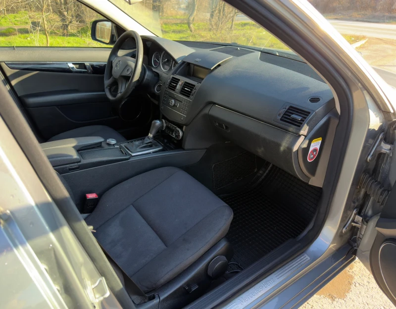 Mercedes-Benz C 200 2.2 OM646, снимка 8 - Автомобили и джипове - 53444392