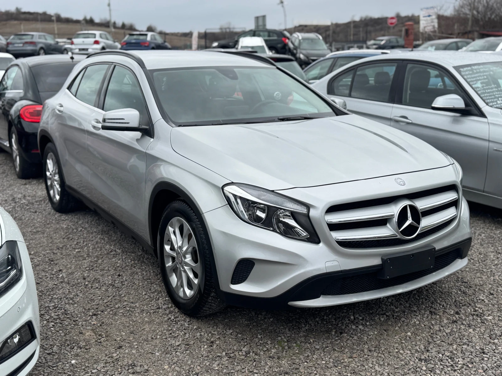 Mercedes-Benz GLA 180 cdi PREMIUM EURO 6, снимка 1