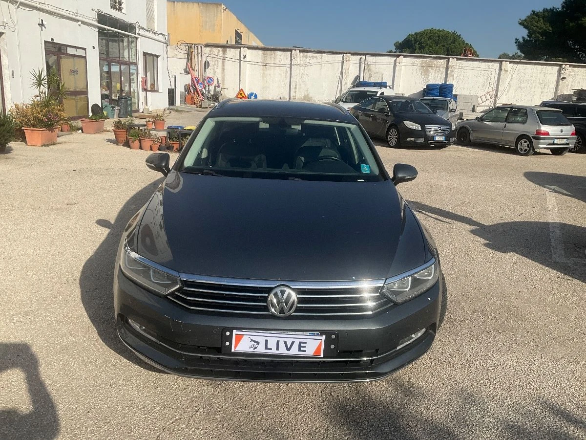 VW Passat 2.0TDI 150hp сервизна книжка - изображение 2