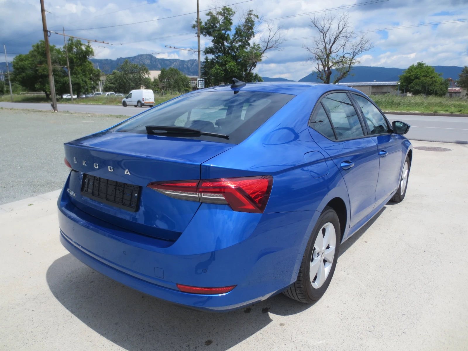 Skoda Octavia 2.0TDI* DSG*  - изображение 5
