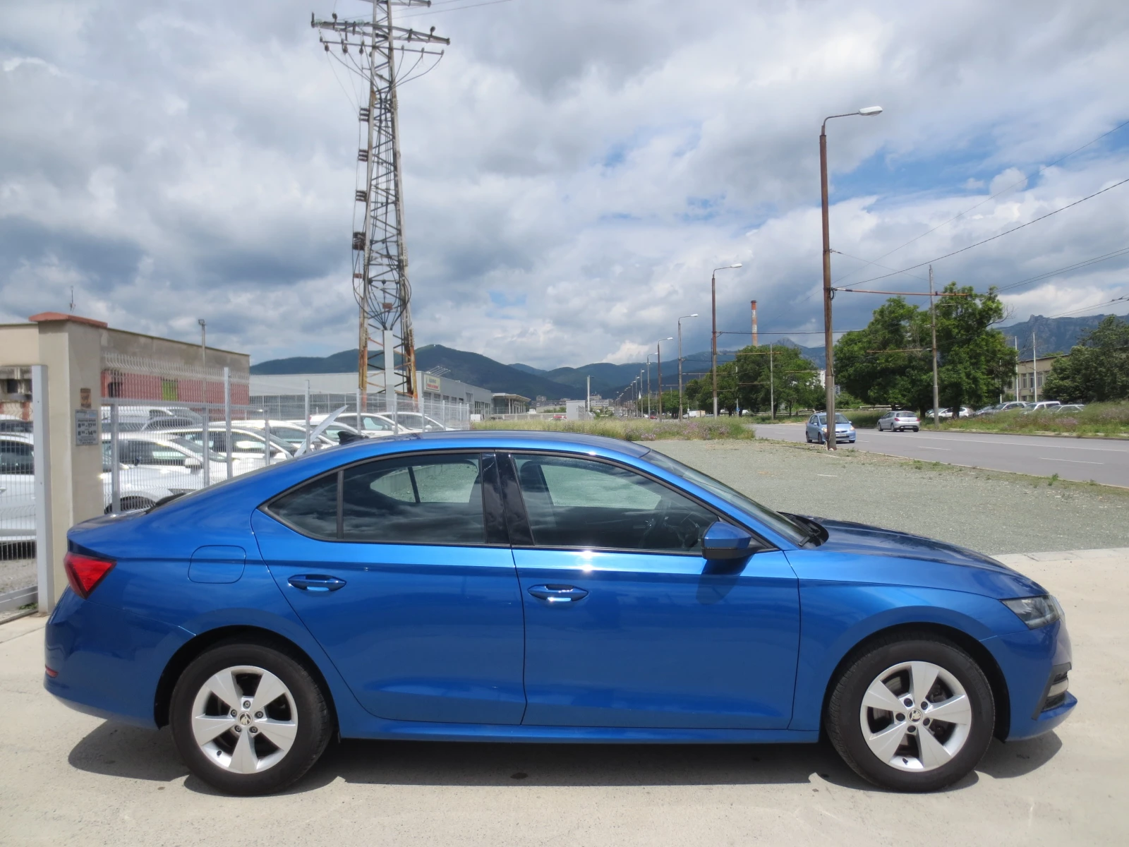 Skoda Octavia 2.0TDI* DSG*  - изображение 4