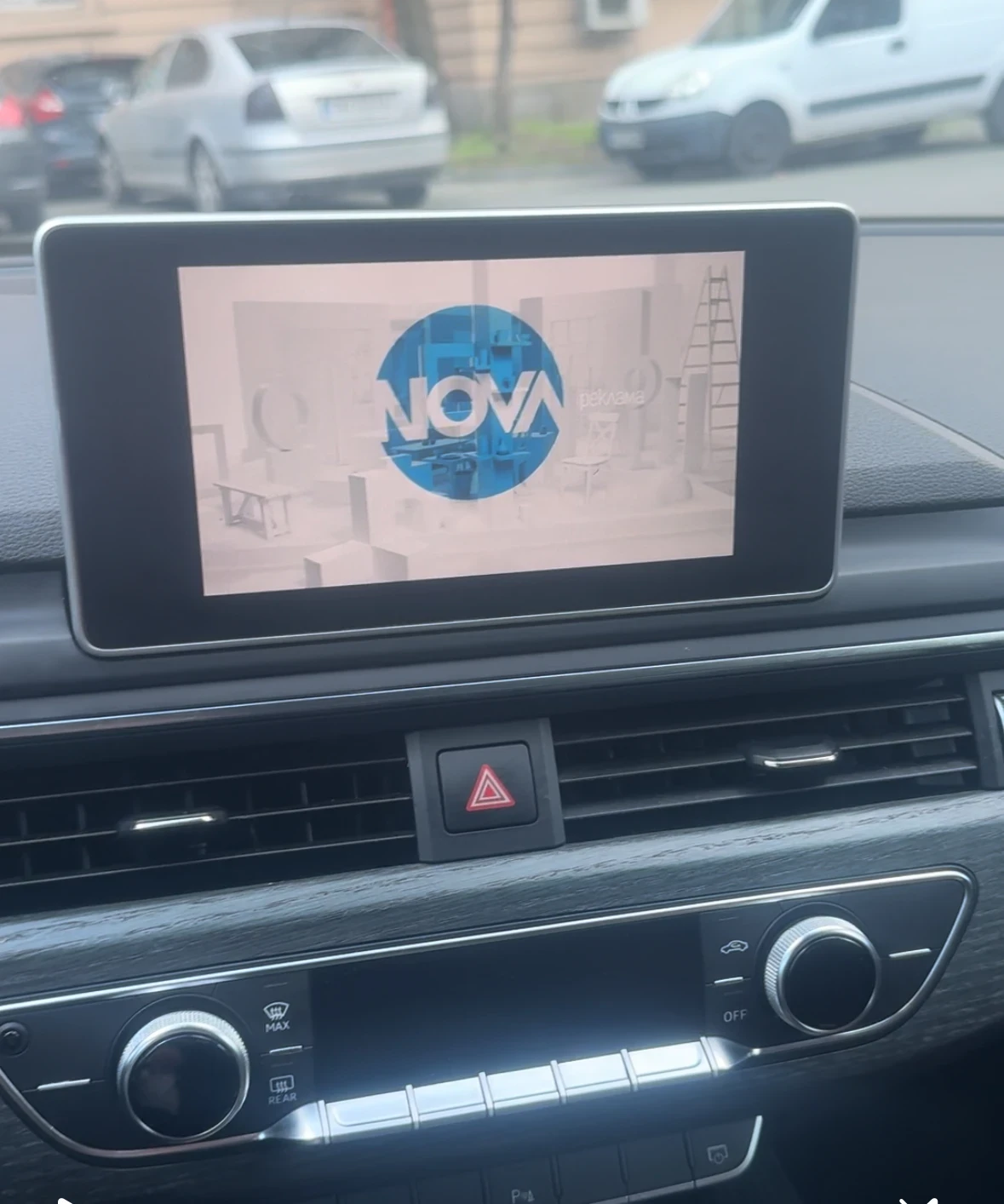 Audi A4 3.0 TDI-Long-4X4-Digital Cockpit - изображение 10