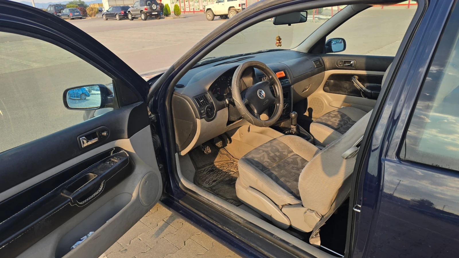 VW Golf  - изображение 8