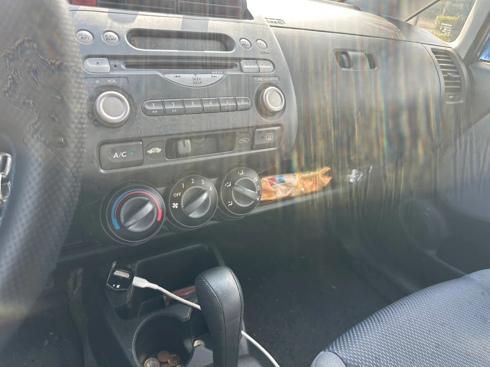 Honda Jazz 1.4!4Врати!Автоматик!Климатик - изображение 8