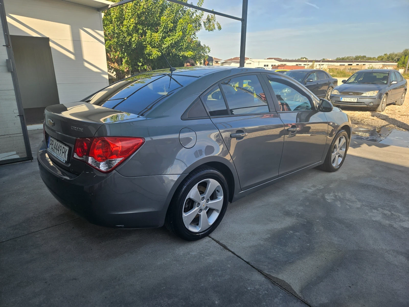 Chevrolet Cruze  - изображение 2