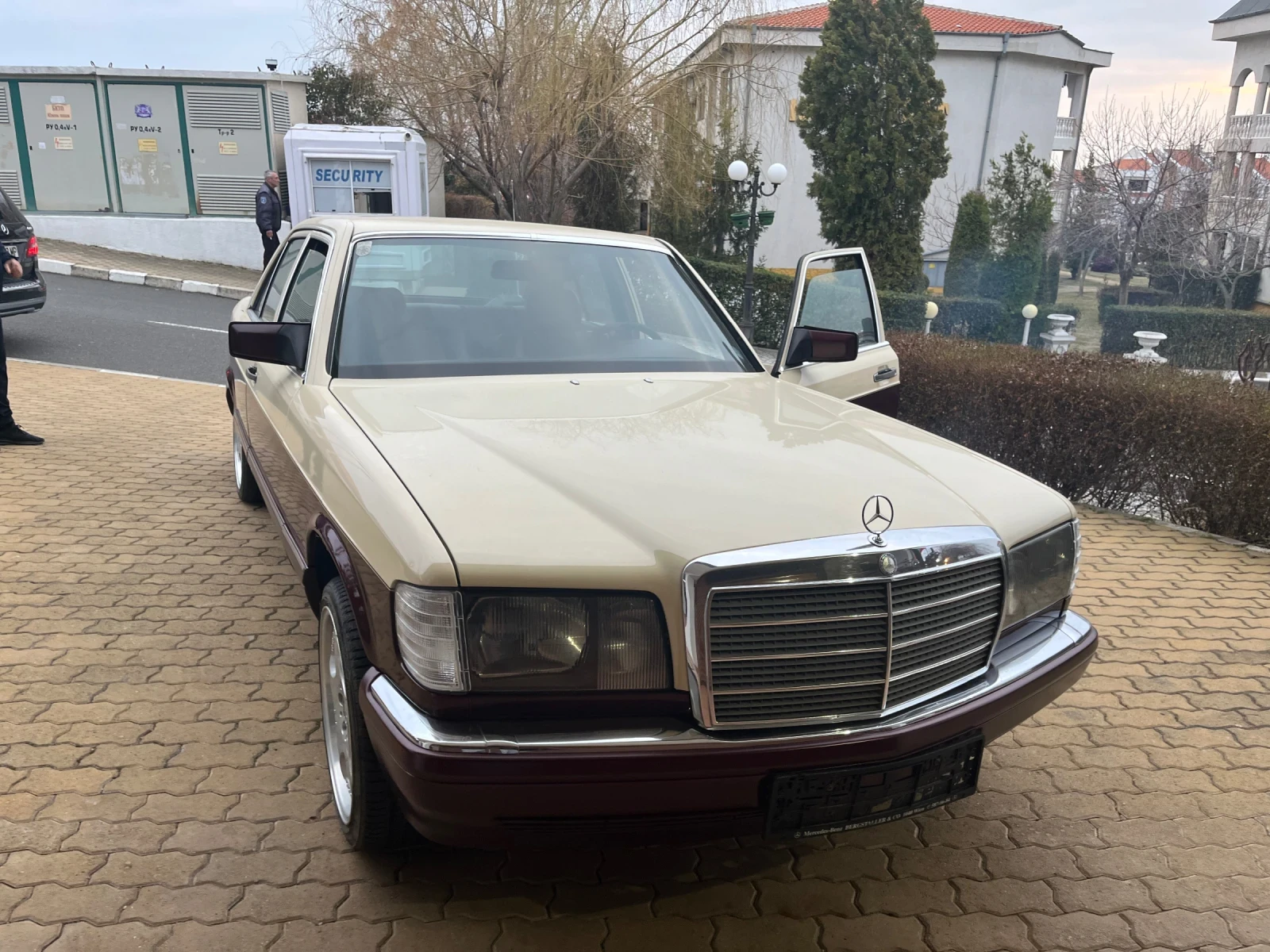 Mercedes-Benz 126 420SE - изображение 7