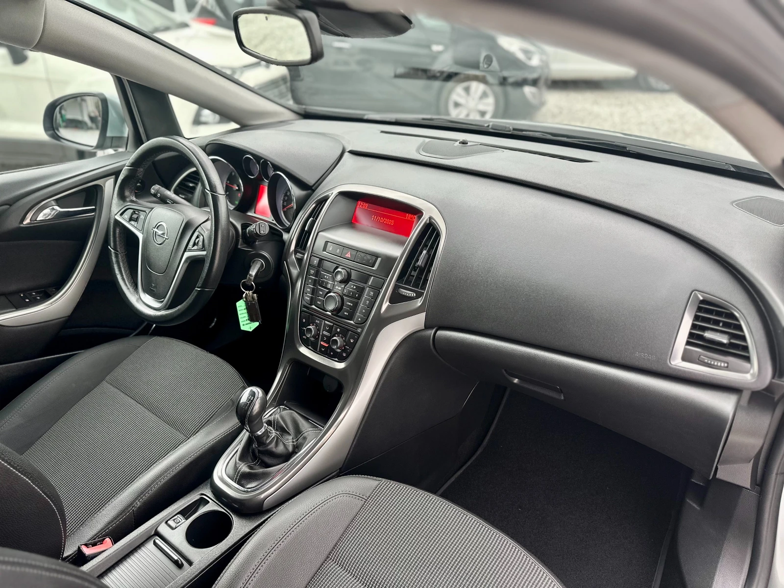 Opel Astra 1.7 CDTI - изображение 8