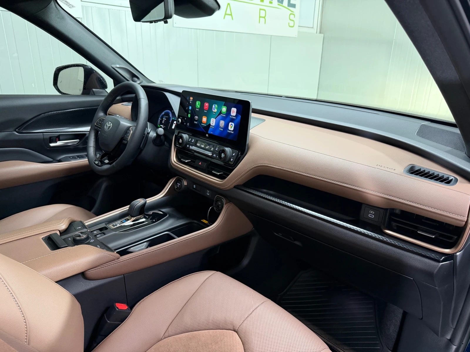 Toyota Grand Highlander Hybrid MAX Limited AWD 2025 * 5150��*  | Mobile.bg � ����������� 11