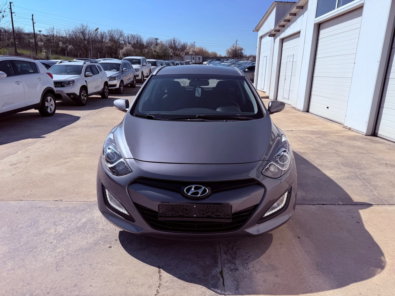 Hyundai I30 1.6crdi 110k* Avtom* Facelift* Nova* , снимка 10 - Автомобили и джипове - 54061565