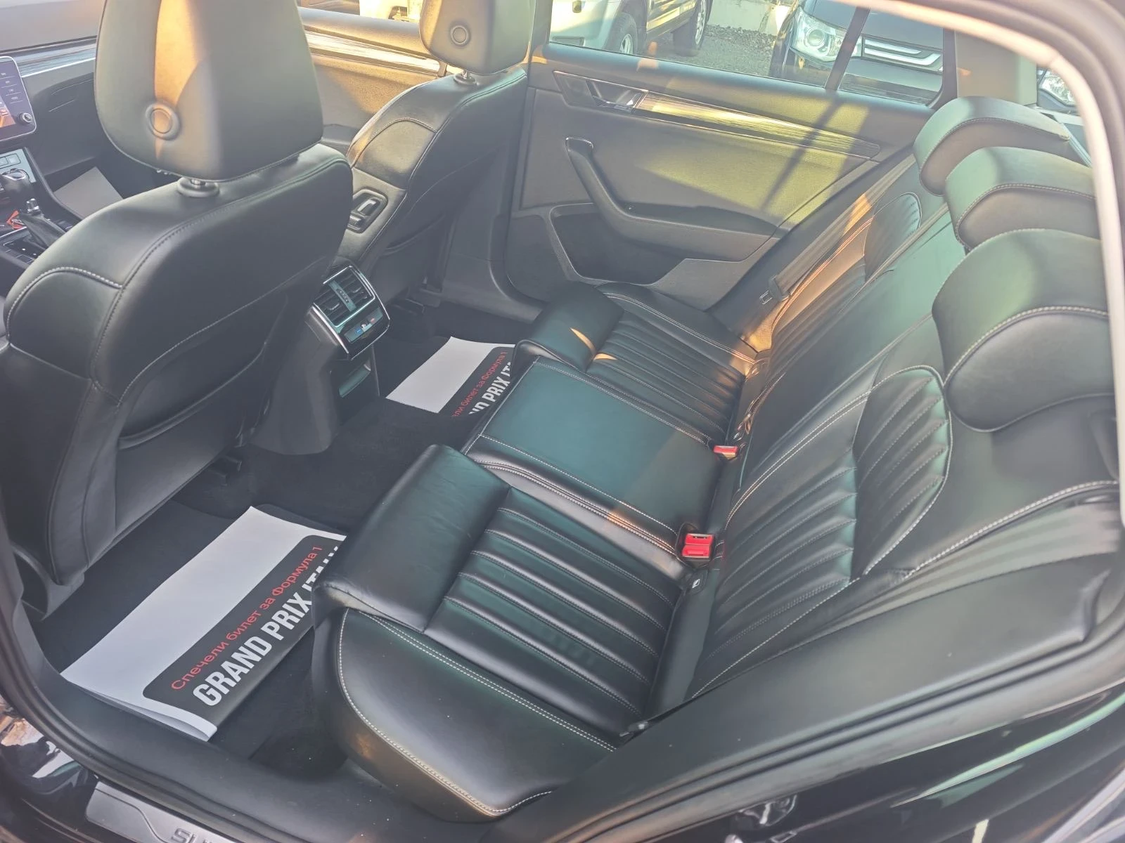 Skoda Superb 2.0TDI/150KC, снимка 4 - Автомобили и джипове - 54064602