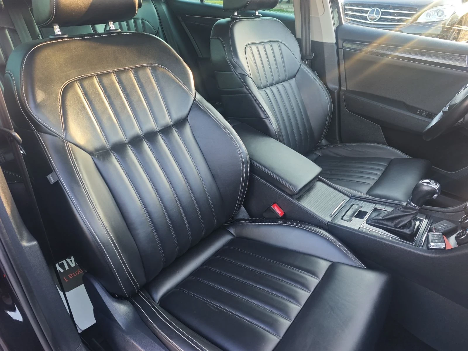 Skoda Superb 2.0TDI/150KC, снимка 3 - Автомобили и джипове - 54064602