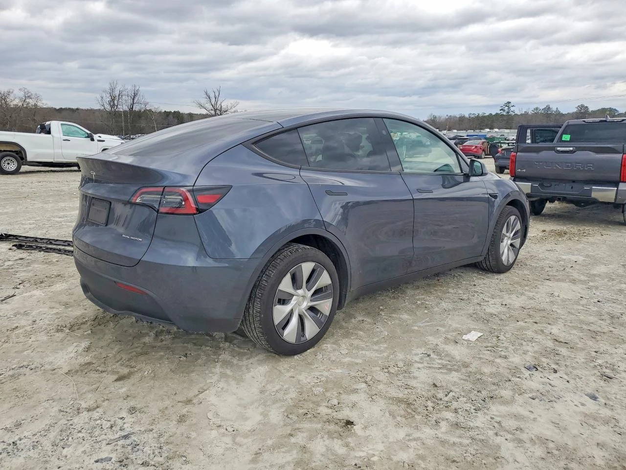 Tesla Model Y DUAL MOTOR LONG RANGE AWD ���������� | Mobile.bg � ����������� 3