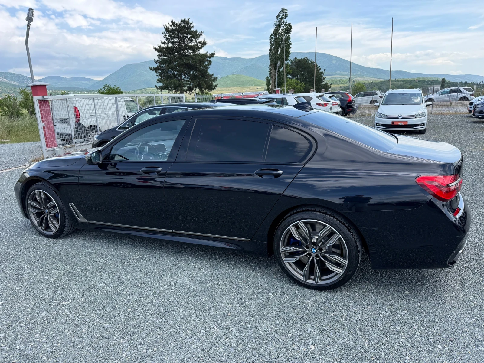 BMW 760 (KATO НОВА)^(X-Drive)^(M-Paket)^(LONG), снимка 8 - Автомобили и джипове - 54608265