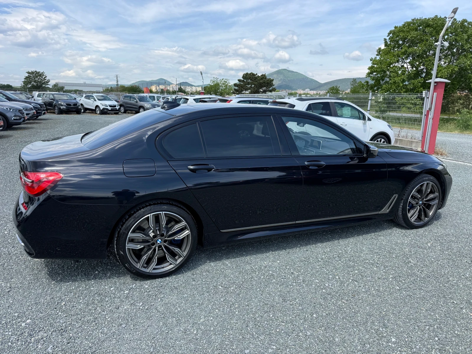 BMW 760 (KATO НОВА)^(X-Drive)^(M-Paket)^(LONG), снимка 5 - Автомобили и джипове - 54608265