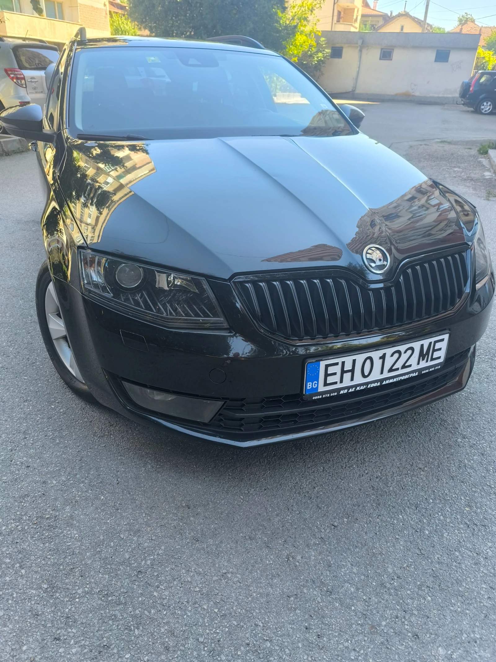 Skoda Octavia 2015 г., 2.0, 150 к.с., РЪЧКА - ПЕРФЕКТНА 