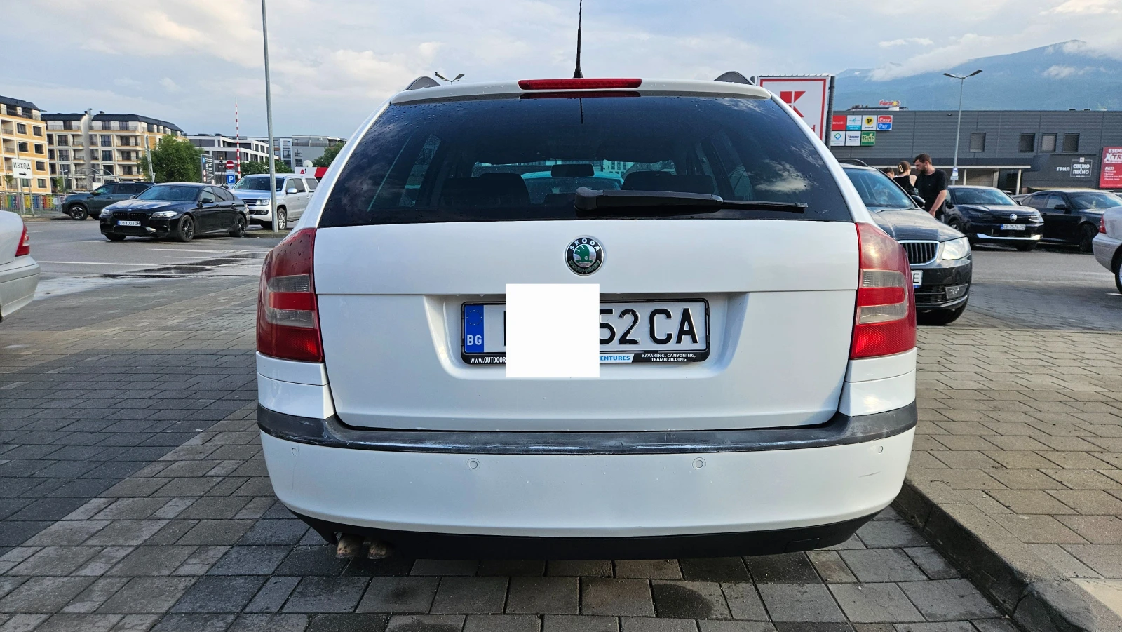 Skoda Octavia 2.0 TDI, снимка 8 - Автомобили и джипове - 55077427