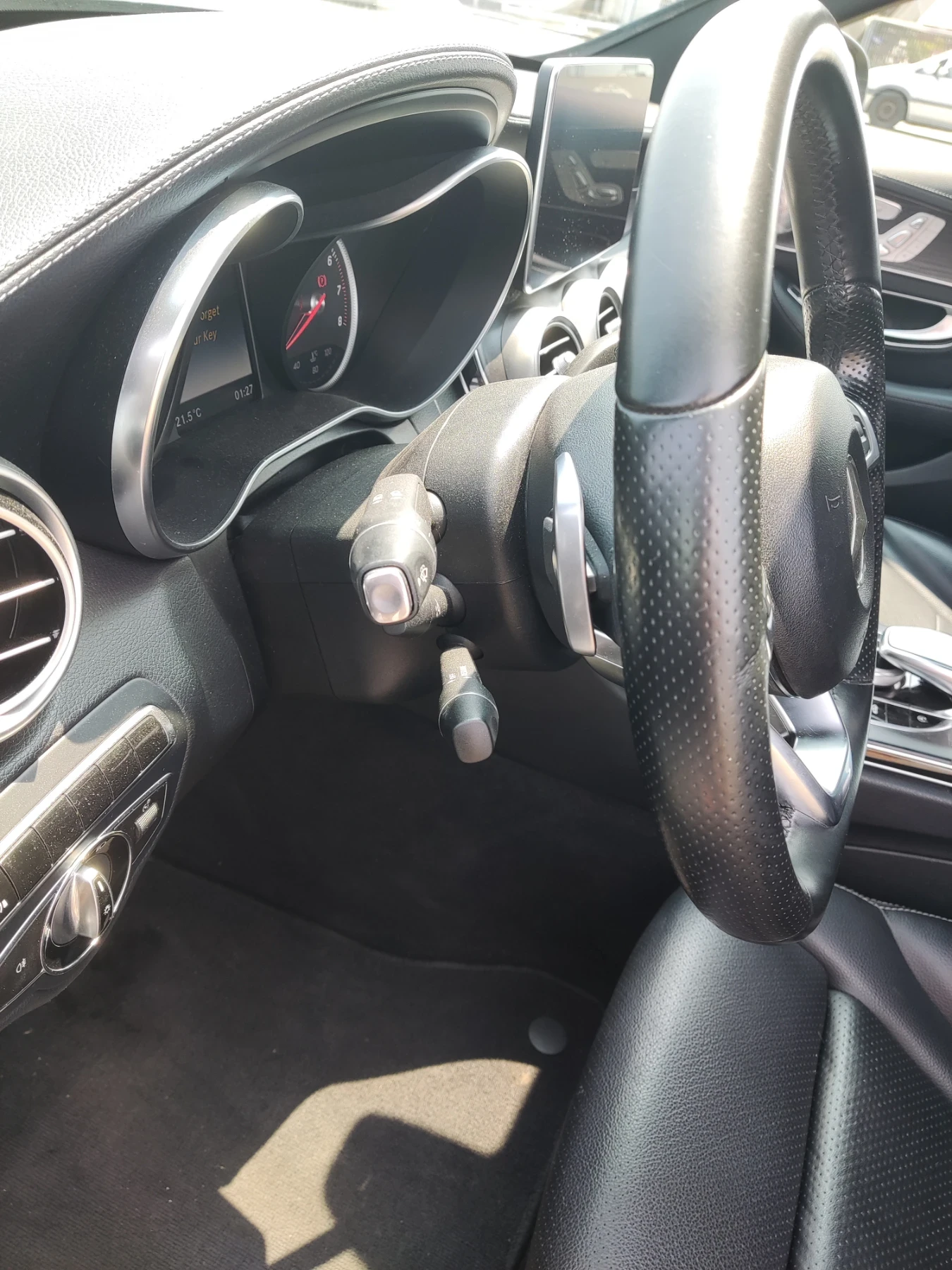Mercedes-Benz C 400, снимка 11 - Автомобили и джипове - 55443395