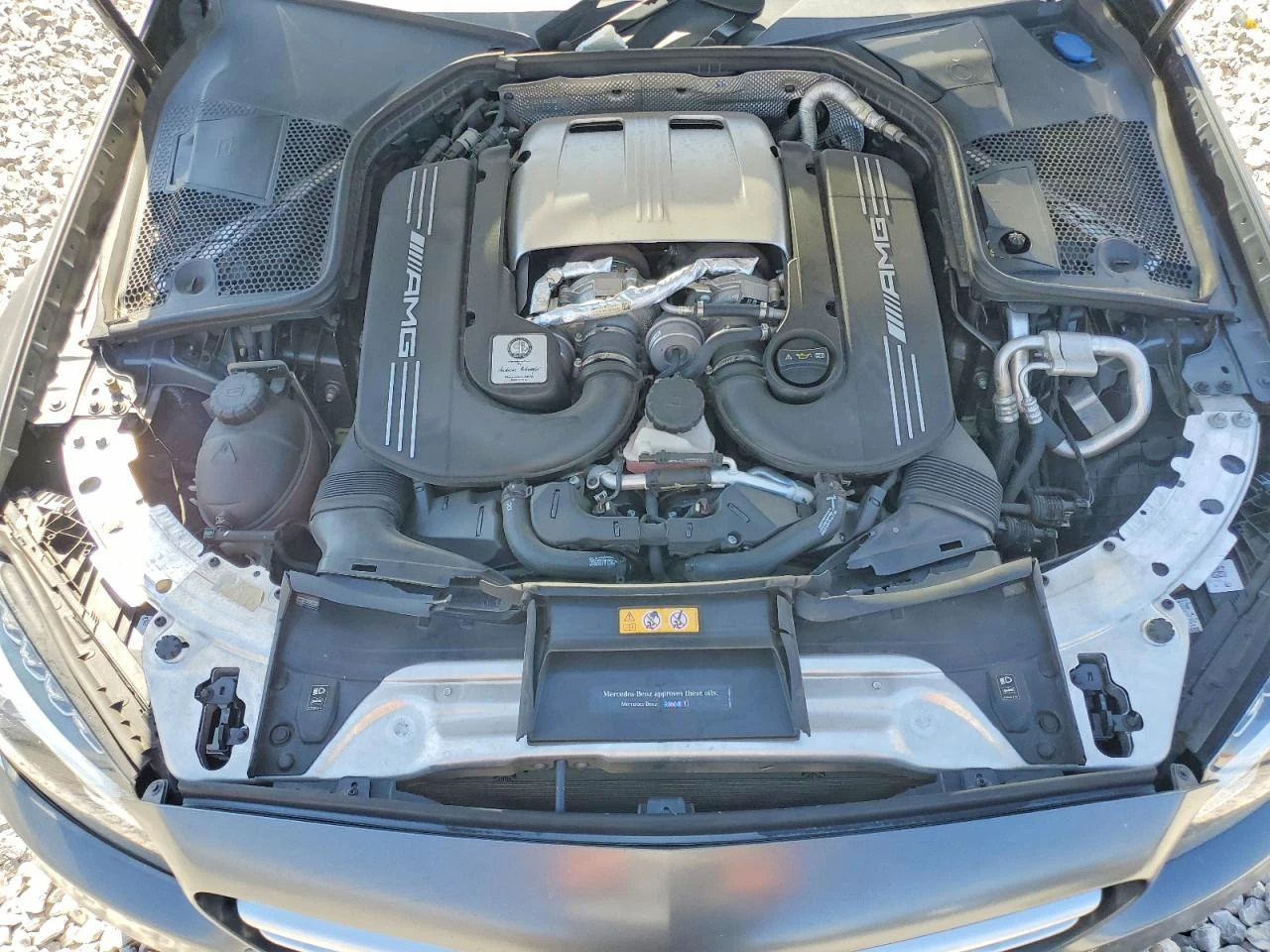 Mercedes-Benz C 63 AMG 4.0l -S, снимка 11 - Автомобили и джипове - 55465275