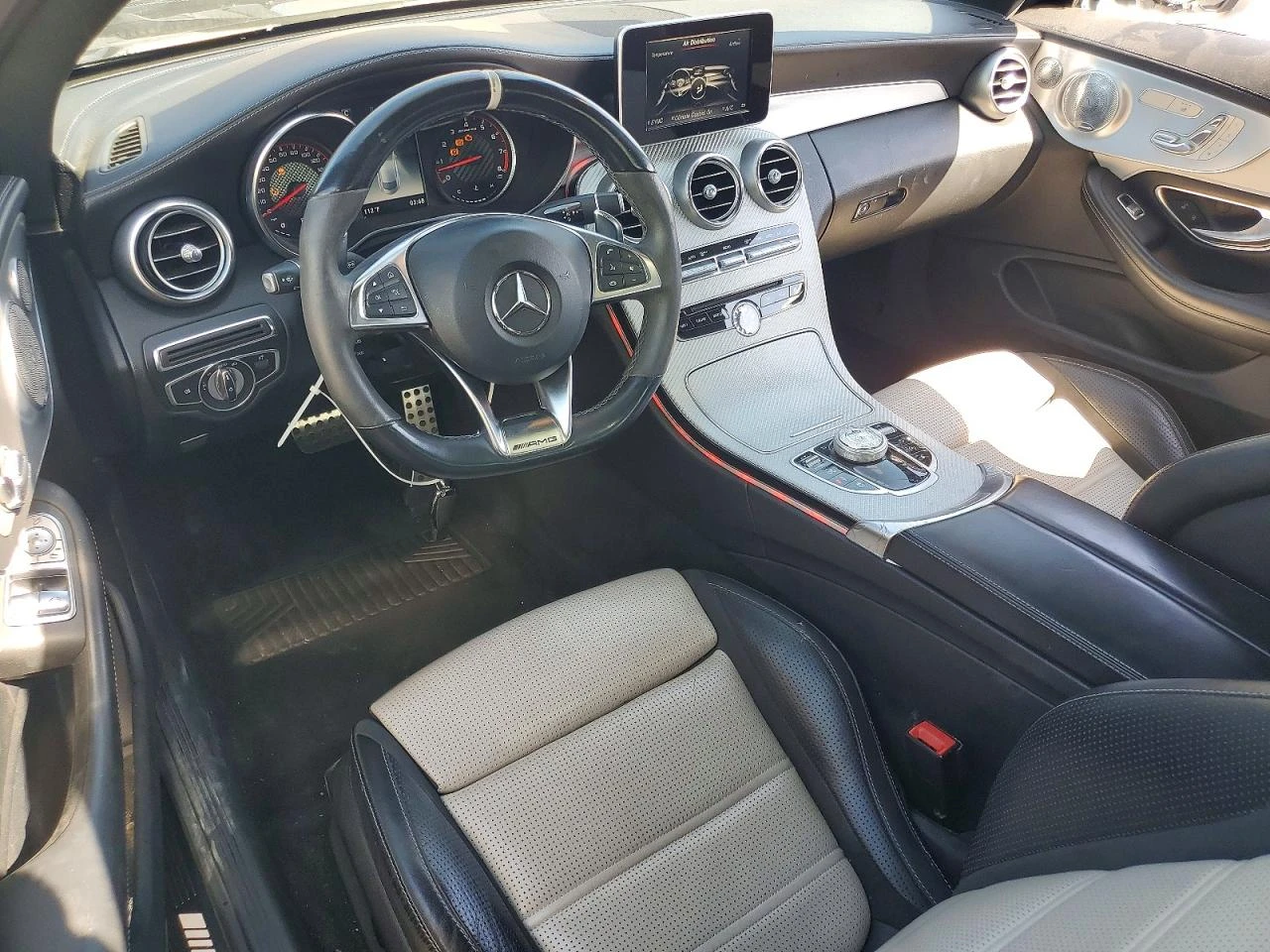 Mercedes-Benz C 63 AMG 4.0l -S, снимка 8 - Автомобили и джипове - 55465275