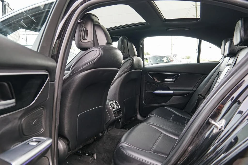 Mercedes-Benz C 300 2.0 4MATIC, снимка 9 - Автомобили и джипове - 55492114