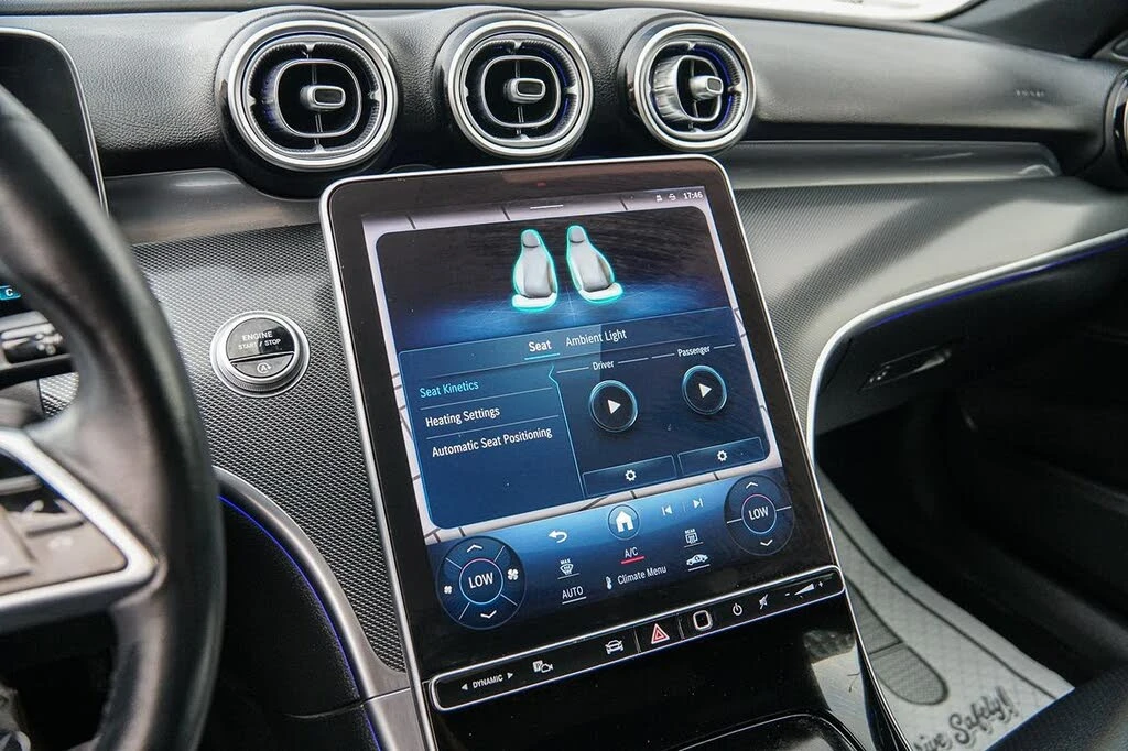 Mercedes-Benz C 300 2.0 4MATIC, снимка 14 - Автомобили и джипове - 55492114