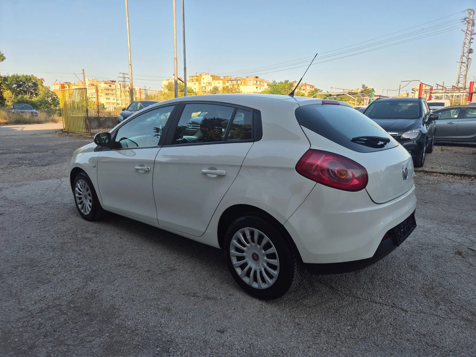 Fiat Bravo 1.6 JTD ITALY, снимка 8 - Автомобили и джипове - 55657843
