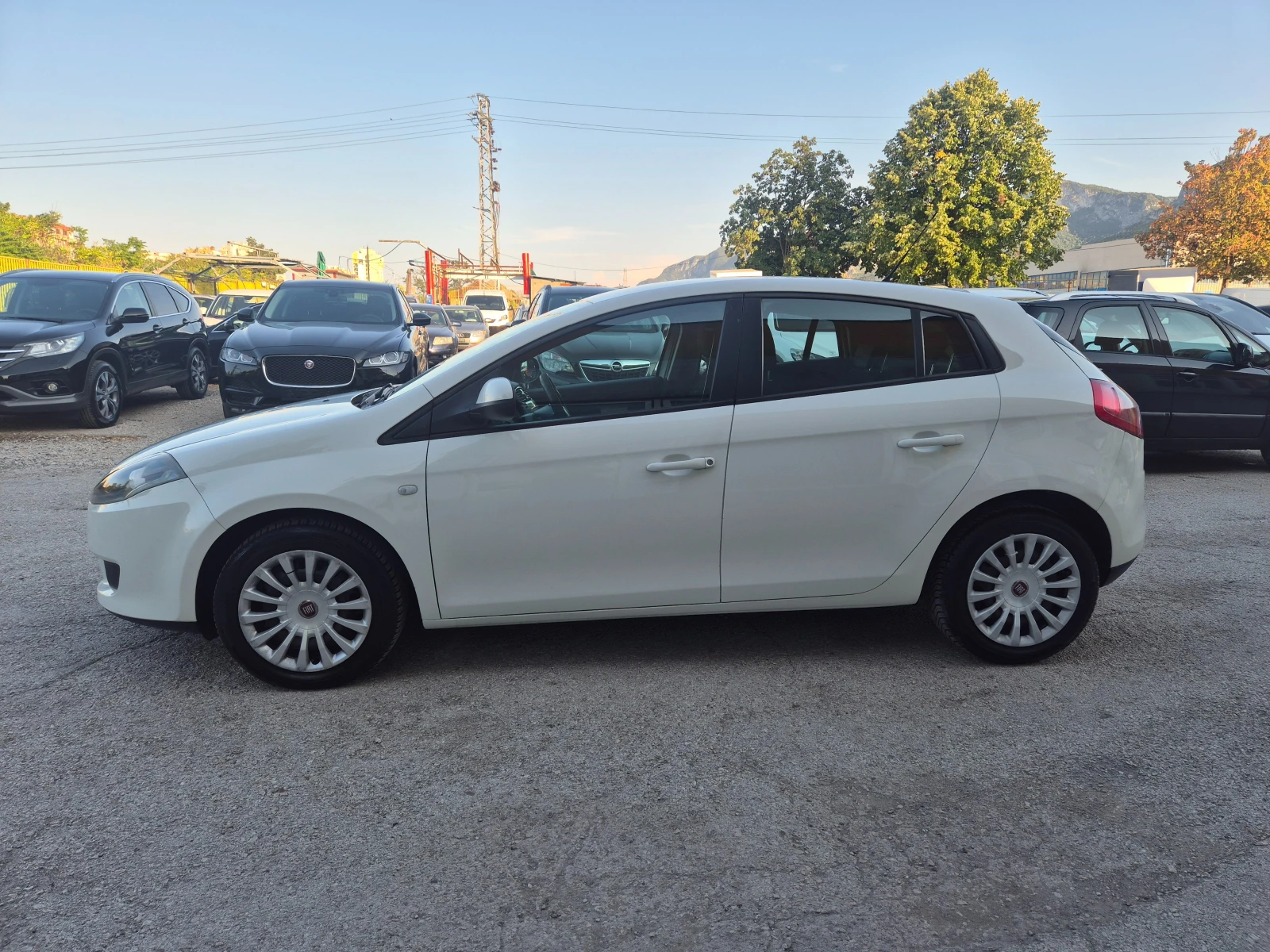 Fiat Bravo 1.6 JTD ITALY, снимка 9 - Автомобили и джипове - 55657843