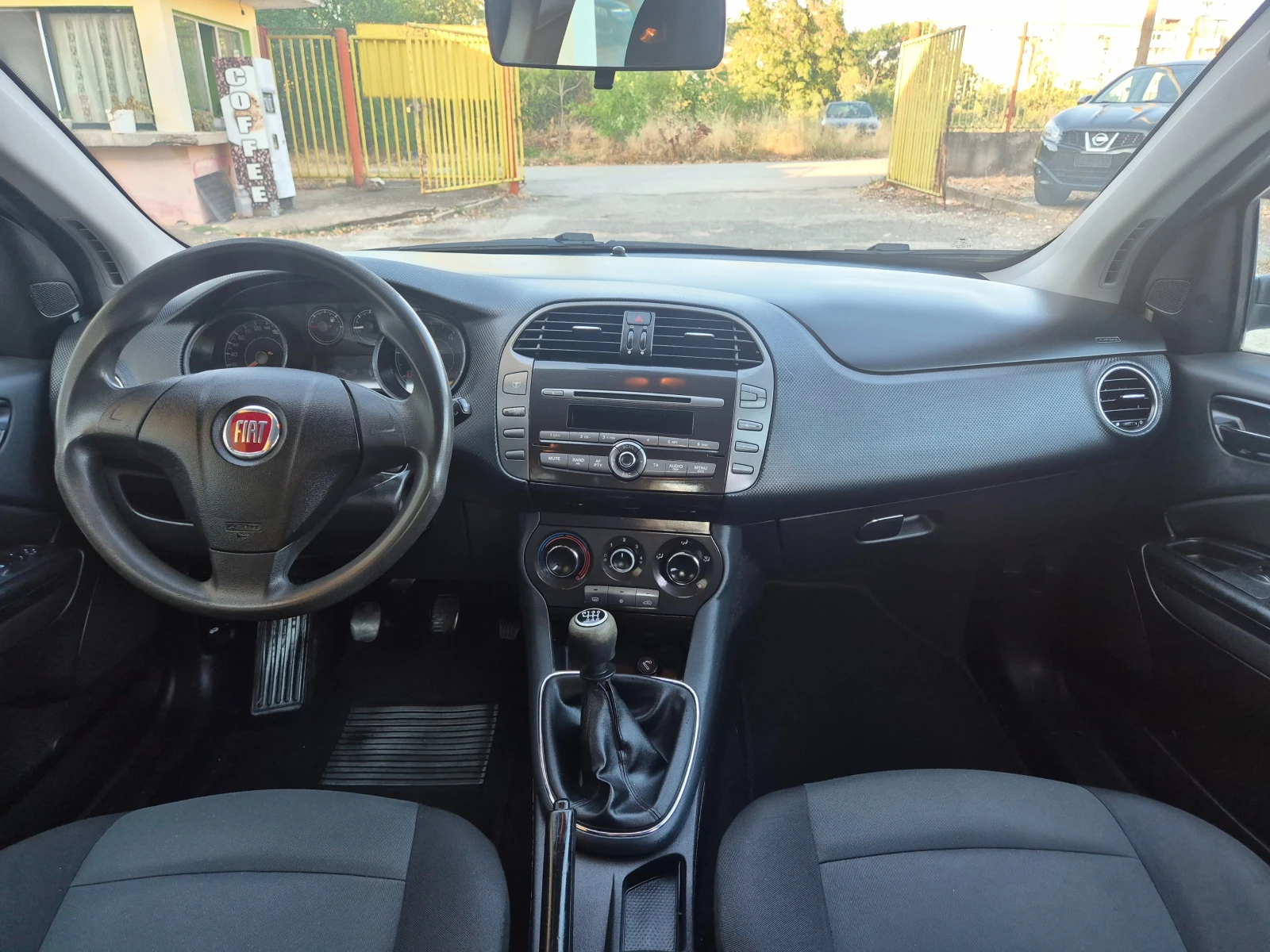 Fiat Bravo 1.6 JTD ITALY, снимка 12 - Автомобили и джипове - 55657843
