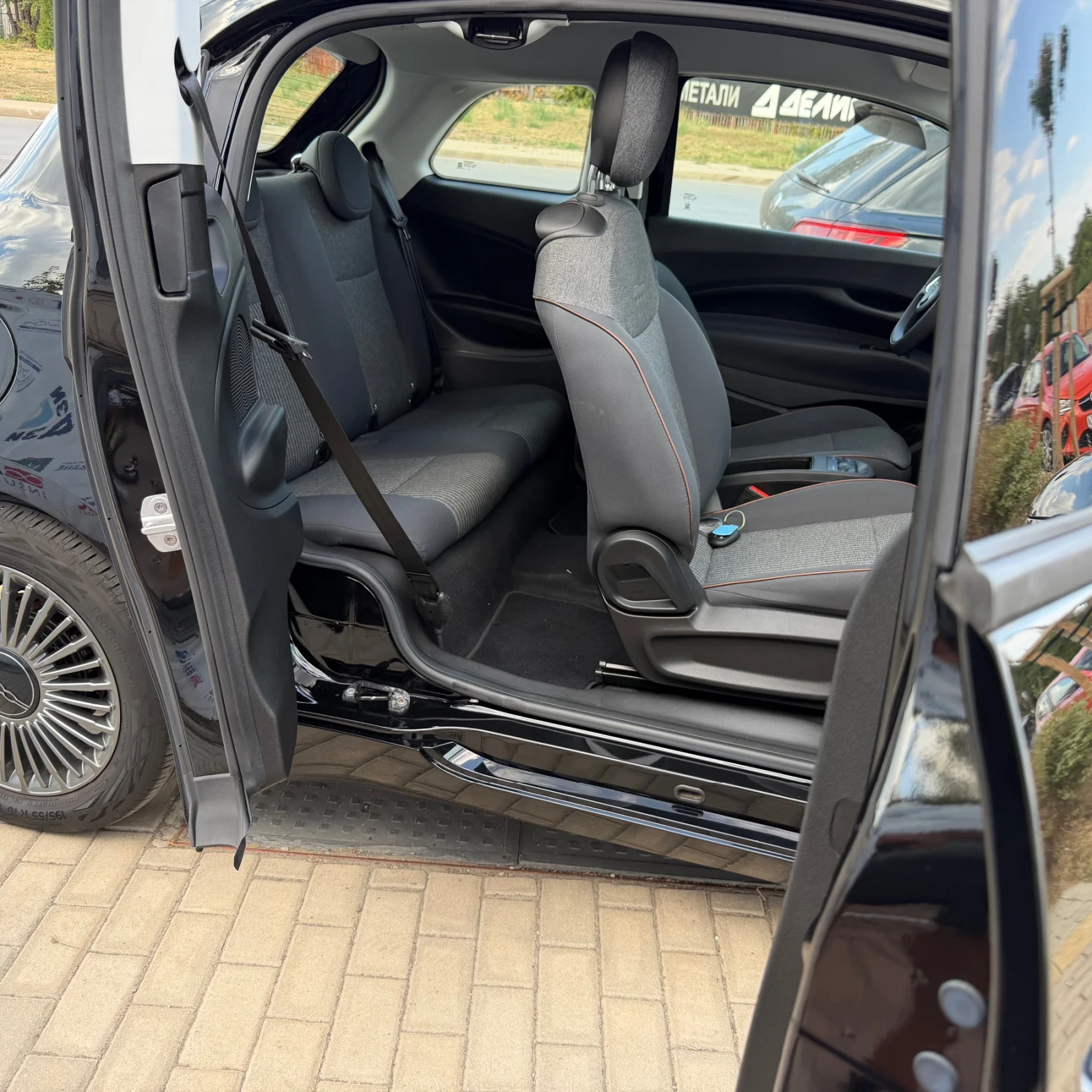 Fiat 500e 43kw ICON 3+ 1 Германия, снимка 6 - Автомобили и джипове - 55923095