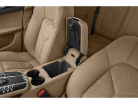Porsche Macan CARFAX, снимка 12