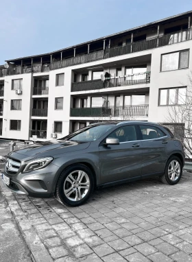 Mercedes-Benz GLA 220 4MATIC, снимка 3