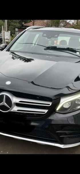     Mercedes-Benz GLC 250 Distronic / / AMG 