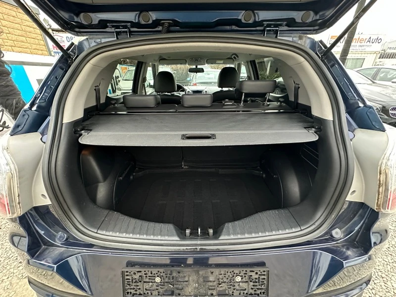 SsangYong Tivoli 1.6 XDI LED/КАМЕРА/EURO-6B 105х.км., снимка 12 - Автомобили и джипове - 44533717