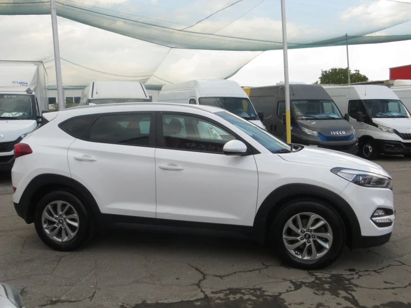 Hyundai Tucson 1, 7 CRDI EURO 6b, снимка 5 - Автомобили и джипове - 47121775