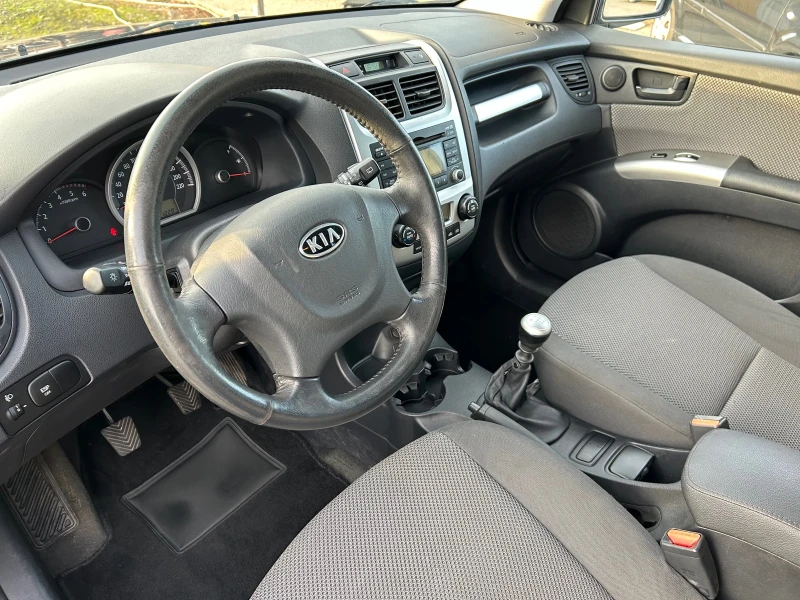 Kia Sportage 2.0 CRDI FACELIFT, снимка 12 - Автомобили и джипове - 48029554