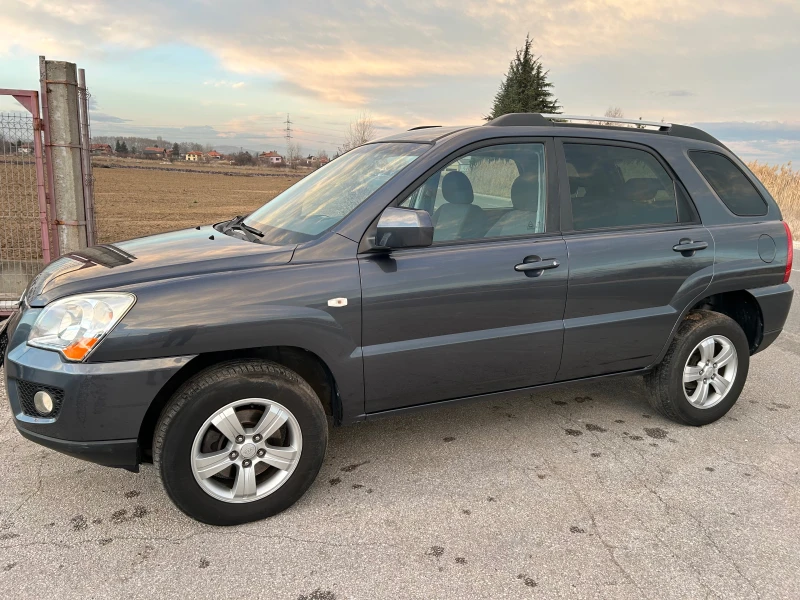 Kia Sportage 2.0 CRDI FACELIFT, снимка 5 - Автомобили и джипове - 48029554