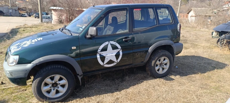 Nissan Terrano, снимка 9 - Автомобили и джипове - 49038428