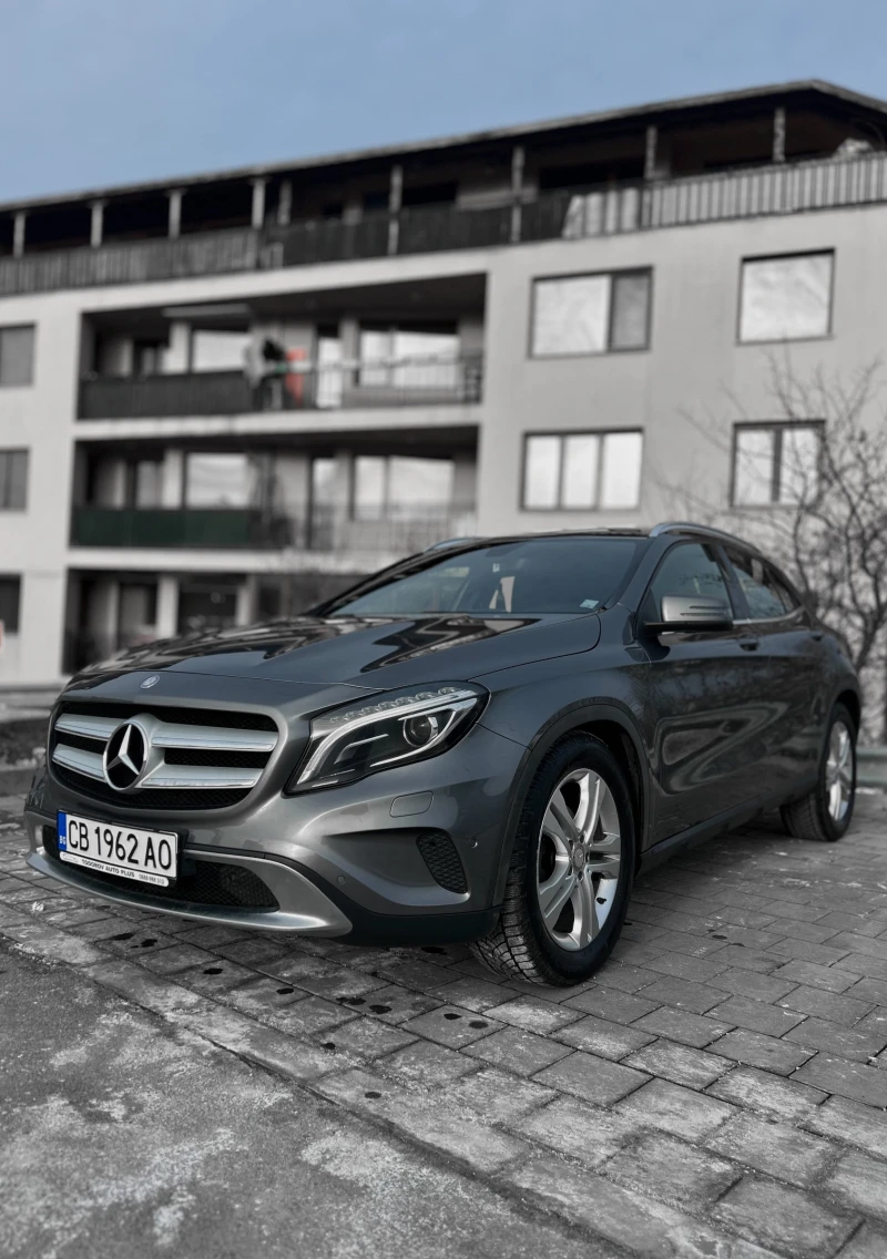 Mercedes-Benz GLA 220 4MATIC, снимка 1 - Автомобили и джипове - 49263814